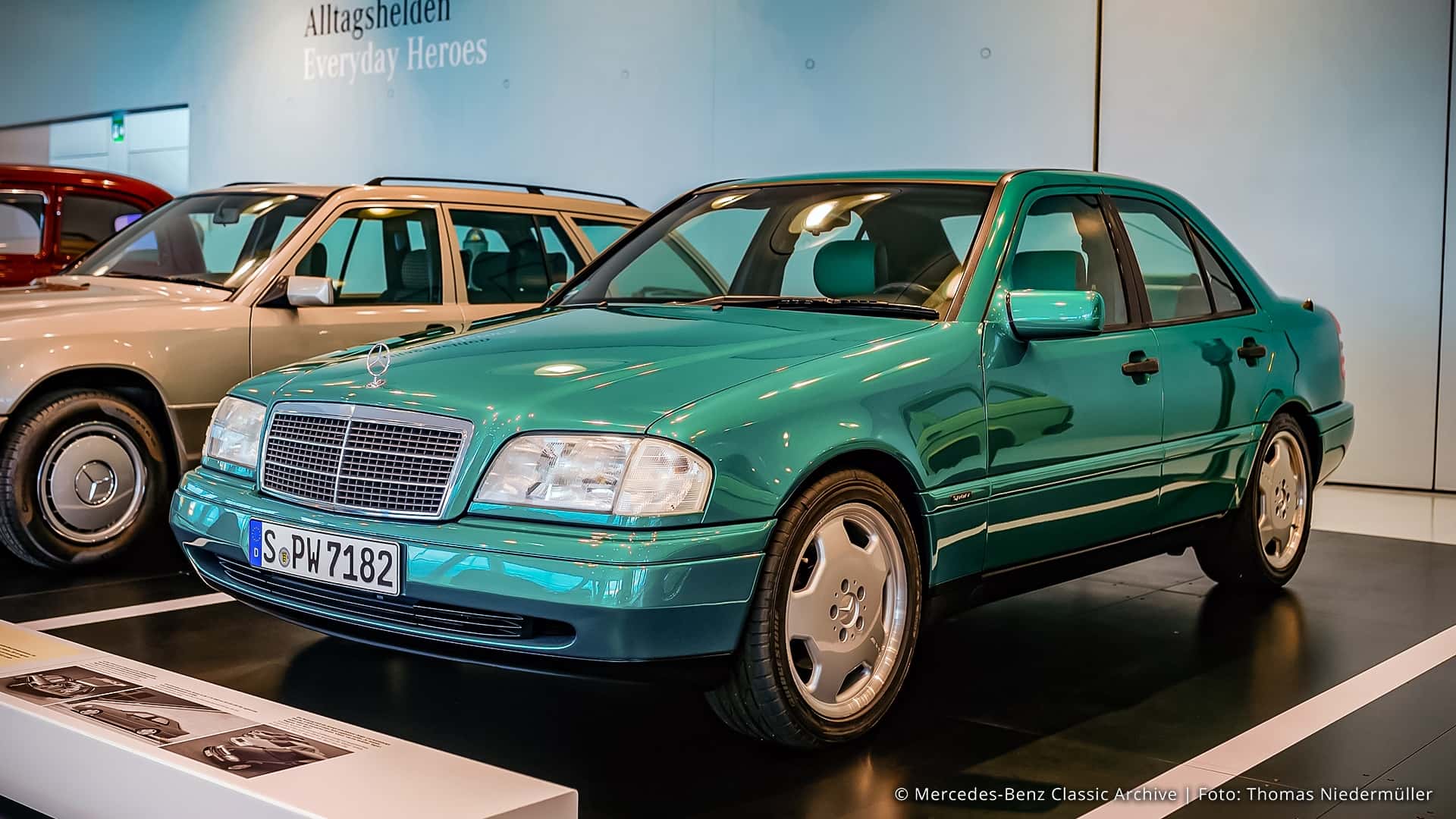 Mercedes C 280 W202 1996 Les Ann es 90 Dans Toute Leur Flamboyance 